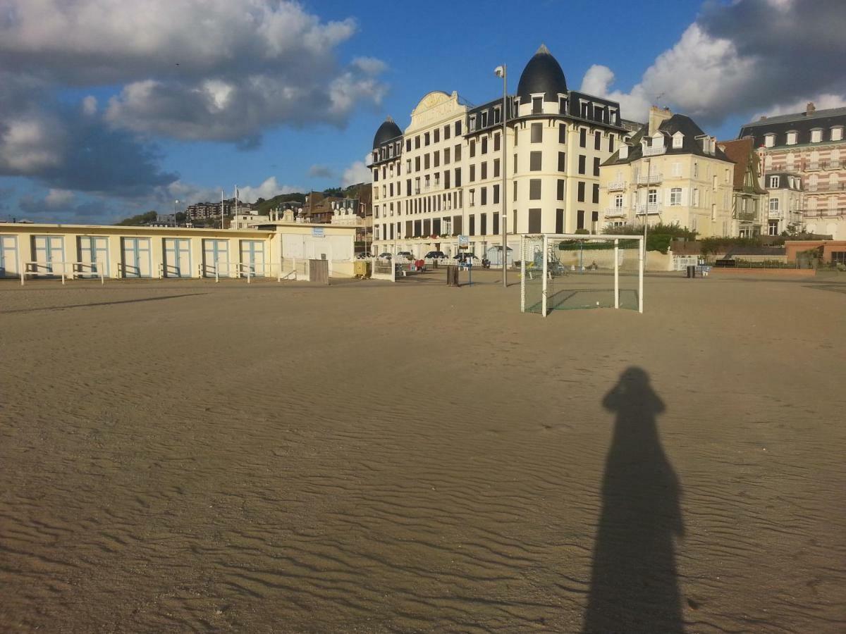 Chez Coco, 7 Persons, Triangle D'Or, Hypercentre Deauville Exterior foto